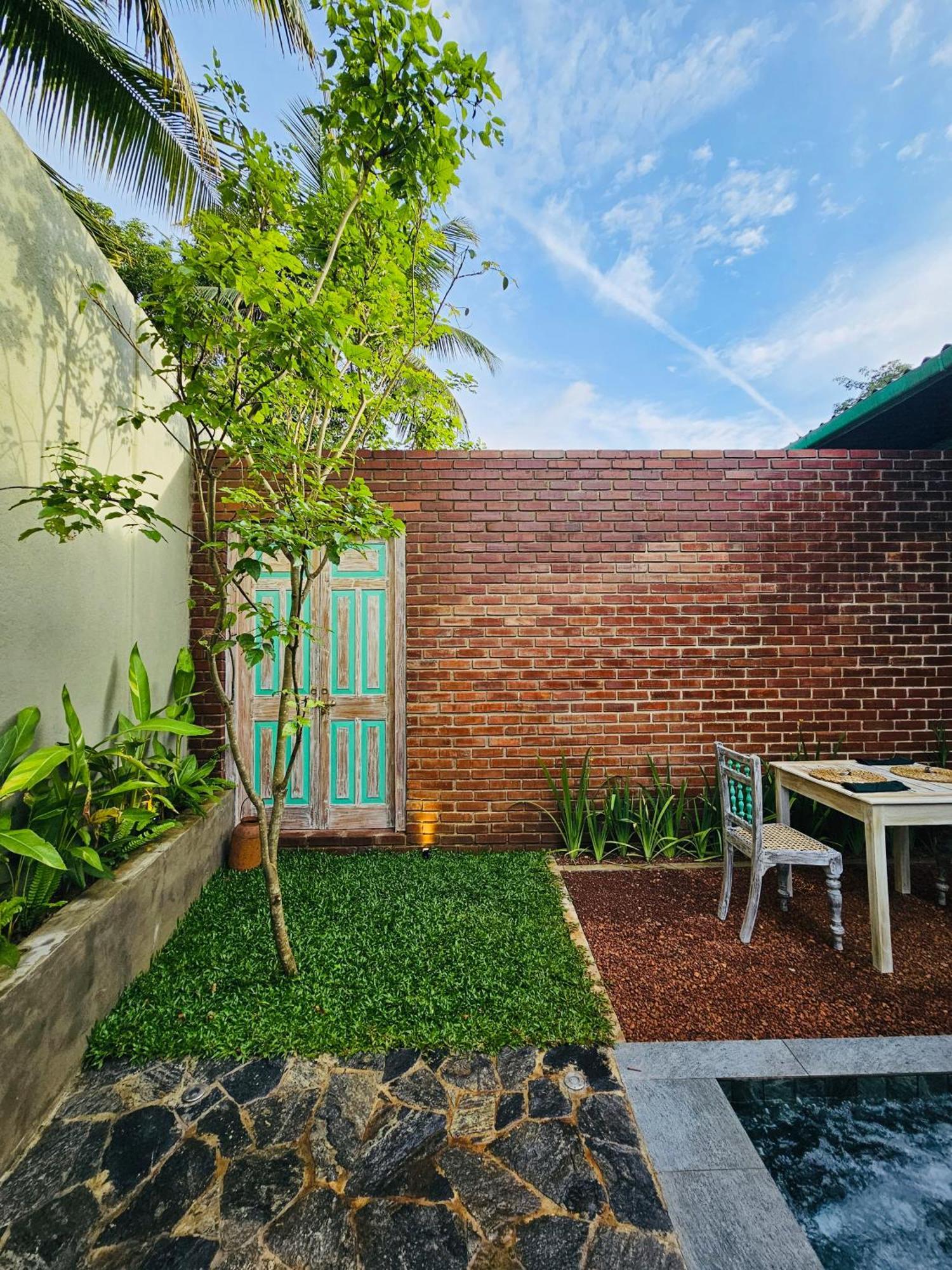 Container Villa Luxury Collection Weliweriya Exterior photo