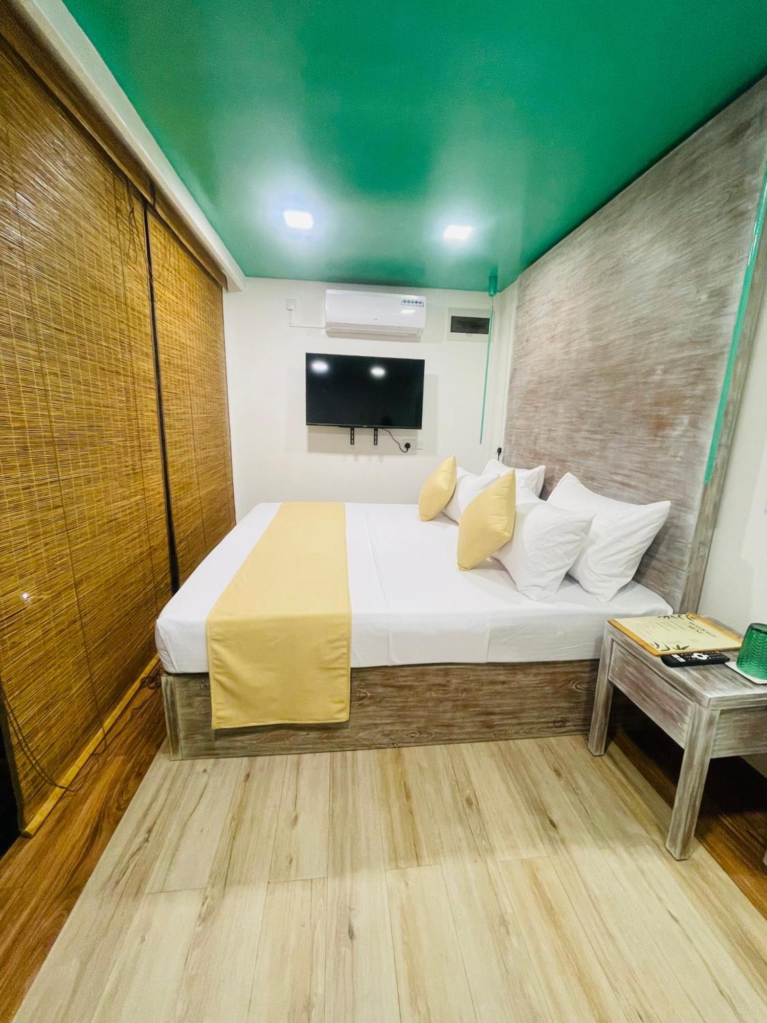 Container Villa Luxury Collection Weliweriya Exterior photo